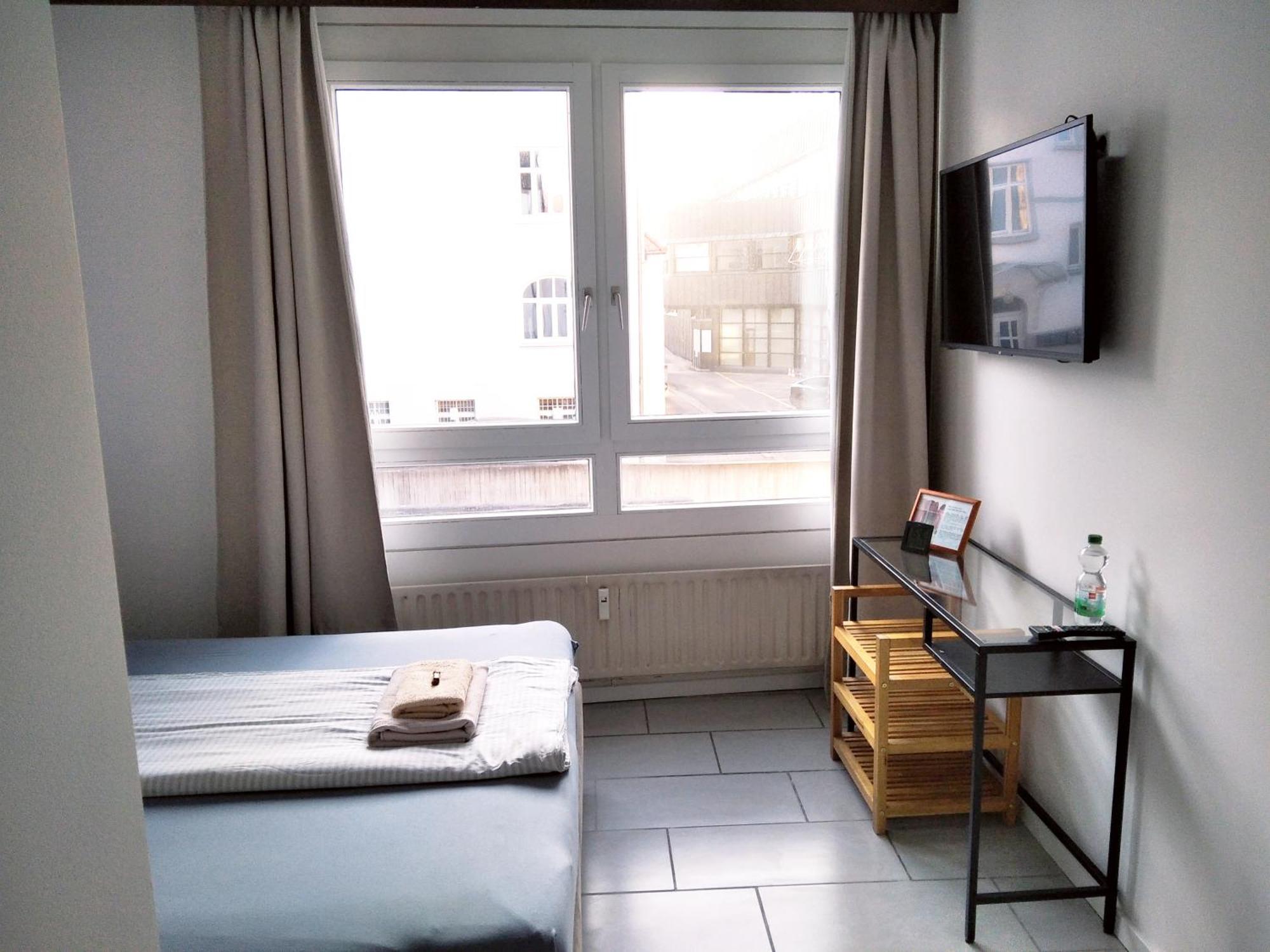 Sroom 118 And 119 In Center Reutlingen Exterior photo