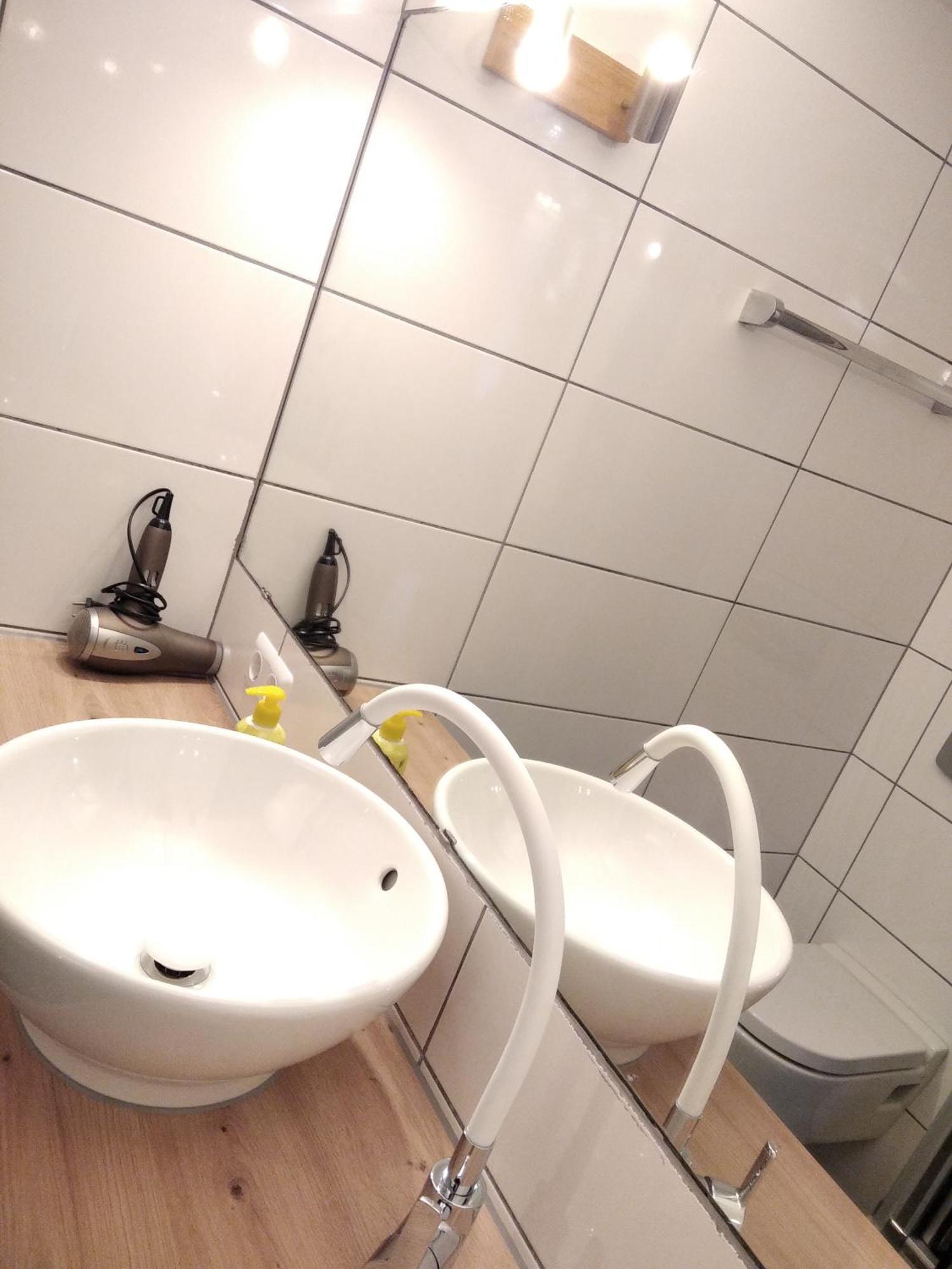 Sroom 118 And 119 In Center Reutlingen Exterior photo
