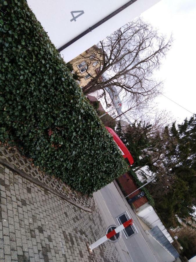 Sroom 118 And 119 In Center Reutlingen Exterior photo